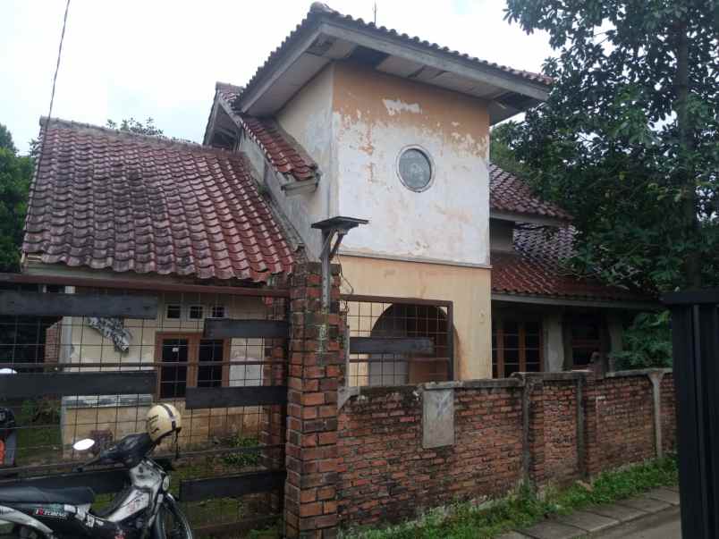 dijual rumah bedahan depok