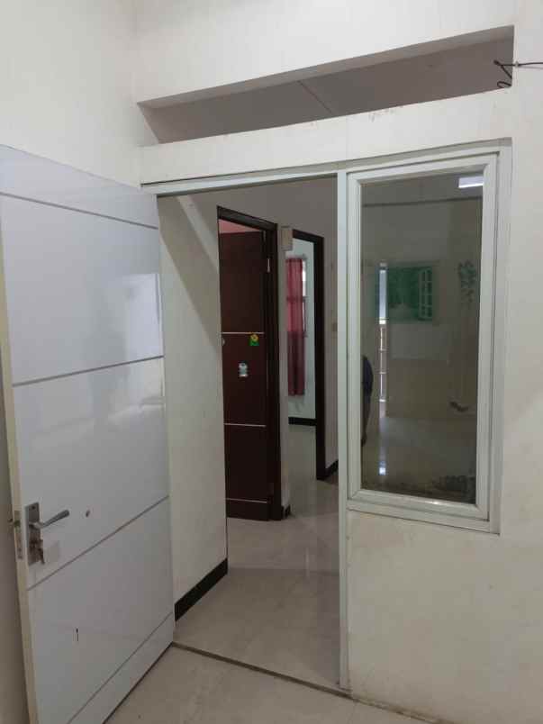 dijual rumah bedahan sawangan depok