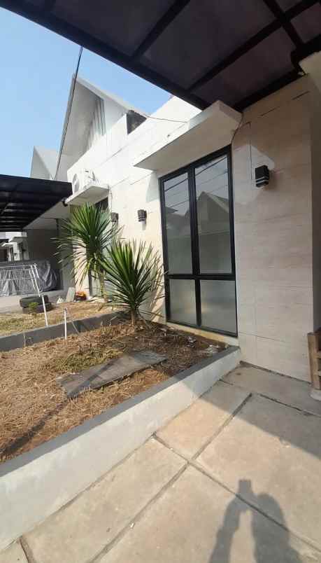 dijual rumah bedahan sawangan depok