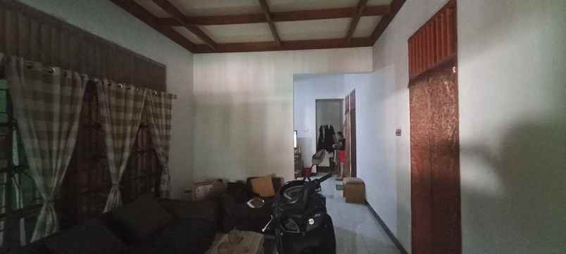 dijual rumah bintara