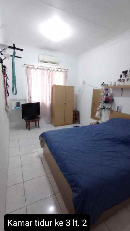 dijual rumah bintaro