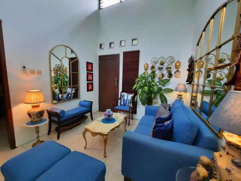 dijual rumah bintaro sektor 9