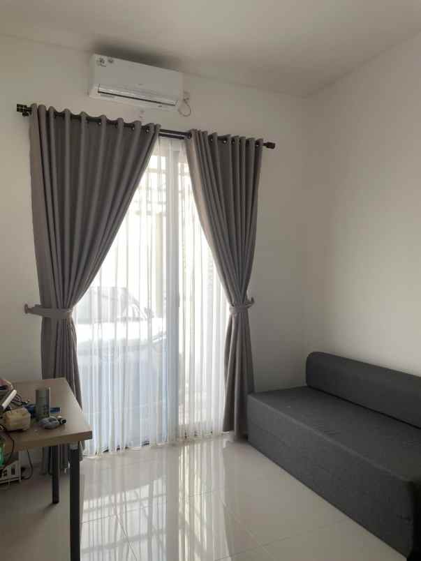 dijual rumah bojongsari depok