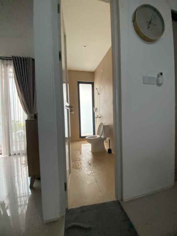 dijual rumah bojongsari depok
