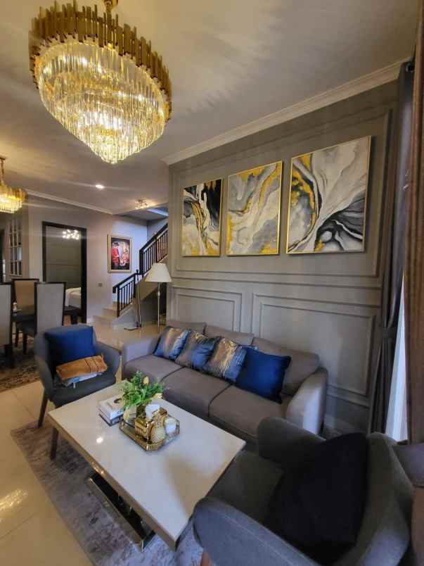 dijual rumah bsd city