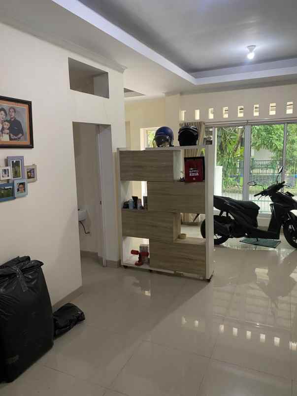 dijual rumah bukit cimanggu city