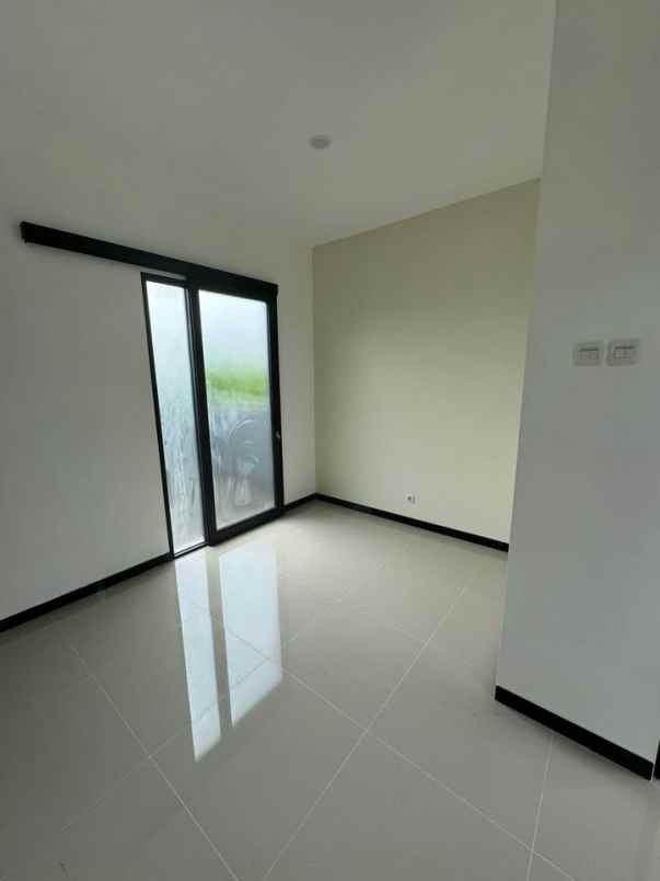 dijual rumah bunton sidorahayu wagir malang