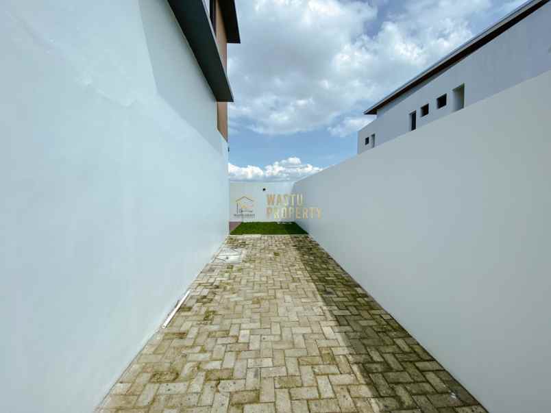 dijual rumah candi dukuh sardonoharjo