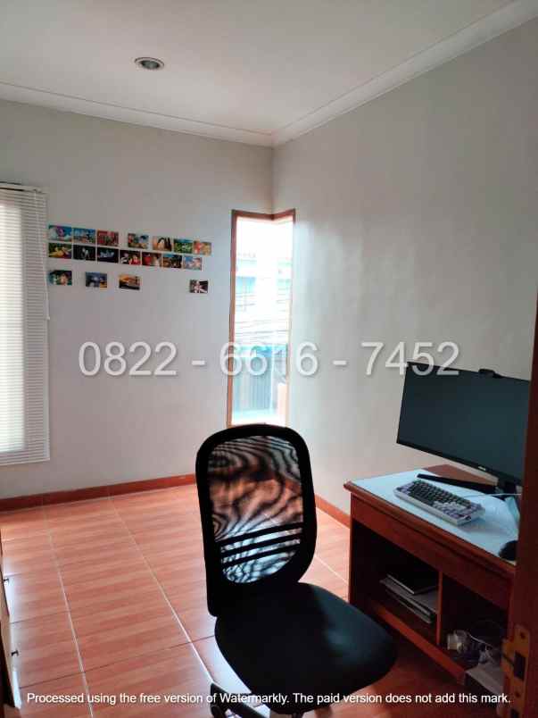 dijual rumah cihanjuang raya