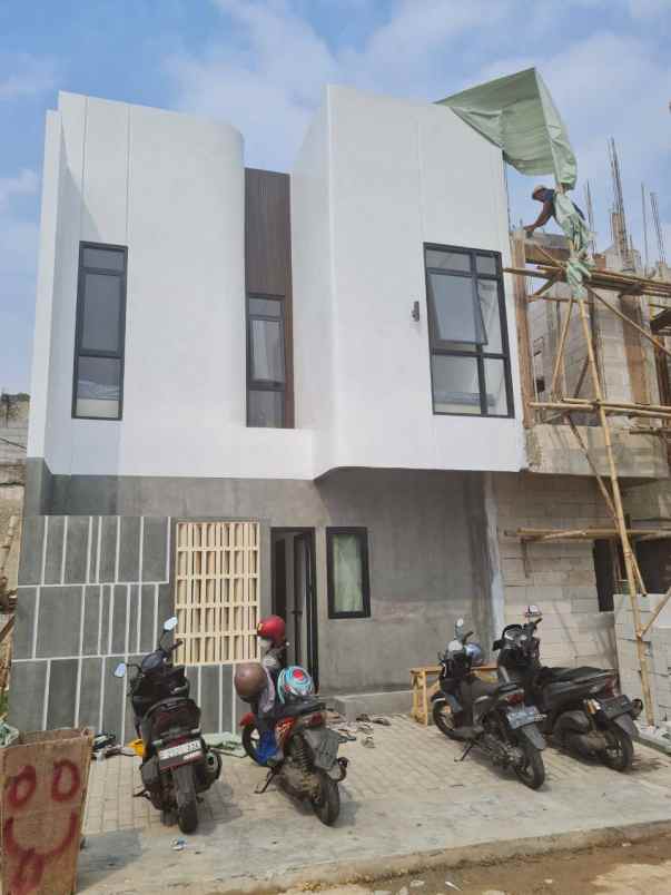 dijual rumah cikarawang