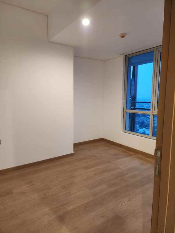 dijual rumah cilandak barat