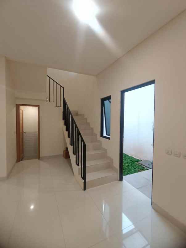 dijual rumah cimanggis depok