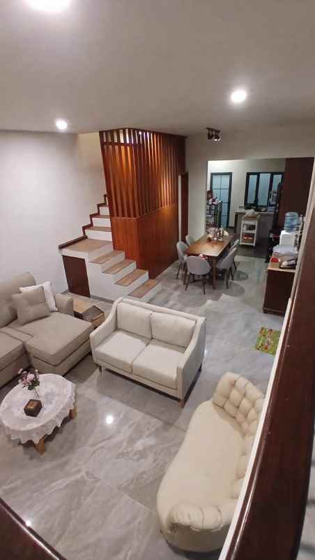 dijual rumah cipayung ciputat
