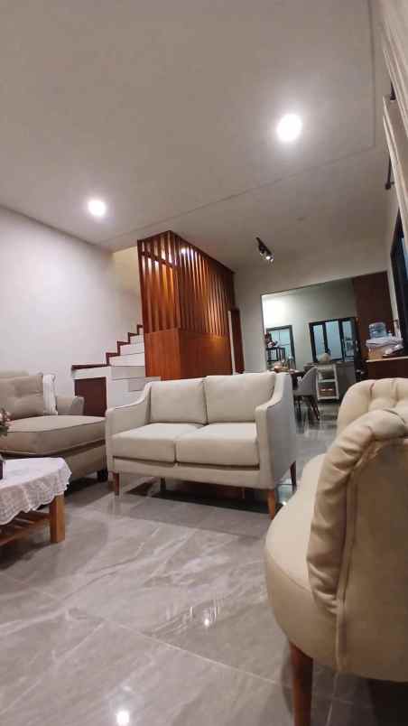 dijual rumah cipayung ciputat