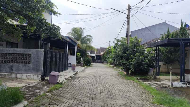 dijual rumah ciseeng bogor