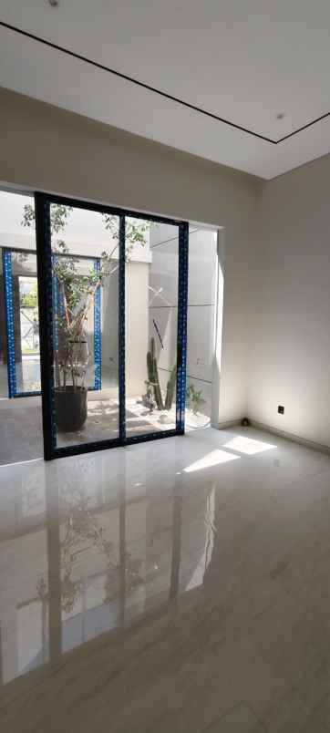 dijual rumah citraland woodland