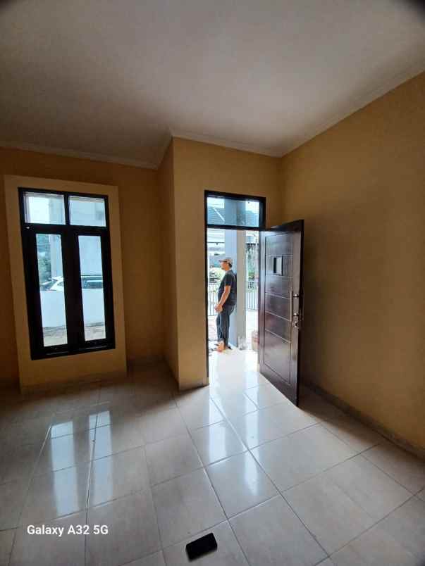 dijual rumah cluster barleria