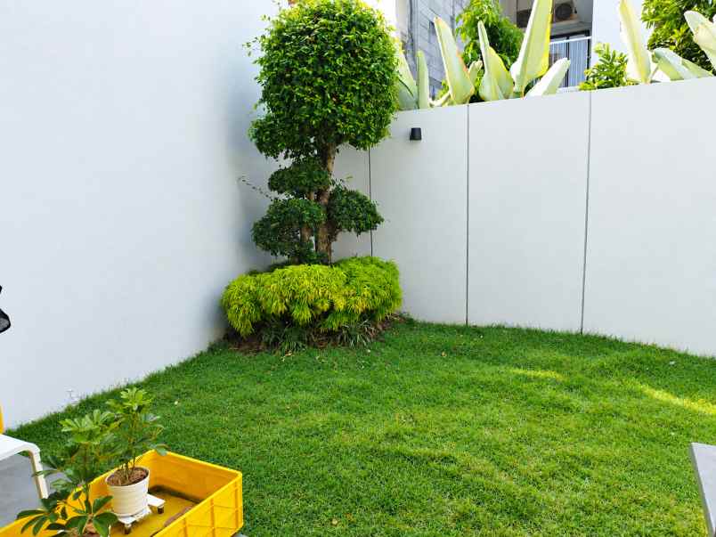 dijual rumah cluster cassia jgc jakarta