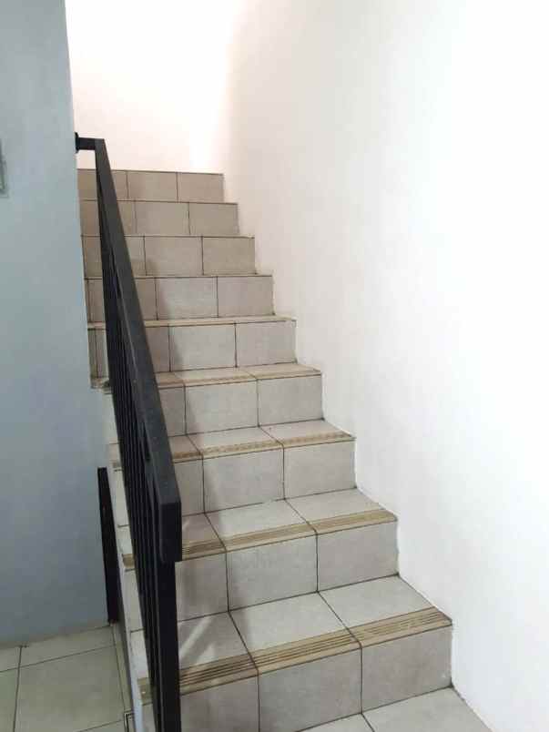 dijual rumah cluster cotton wood green