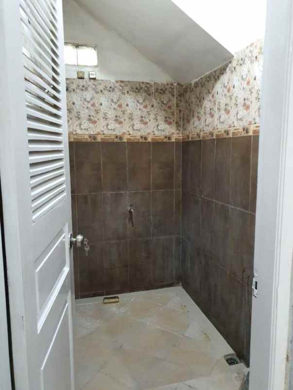 dijual rumah cluster cotton wood green