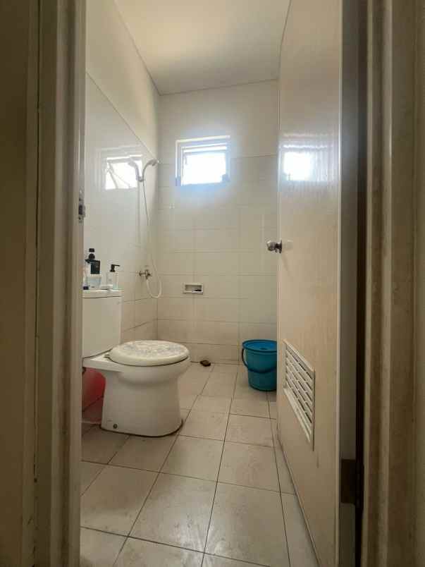 dijual rumah cluster d cataluna