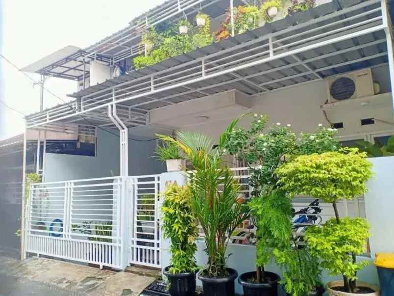 dijual rumah cluster dahlia