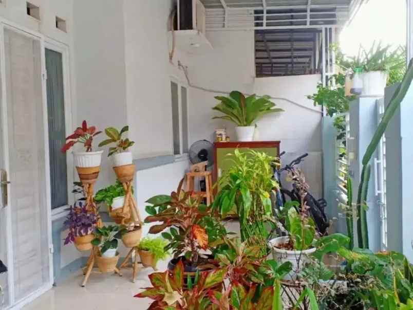 dijual rumah cluster dahlia