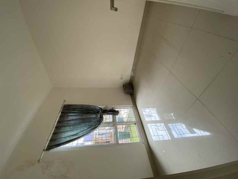 dijual rumah cluster elista village