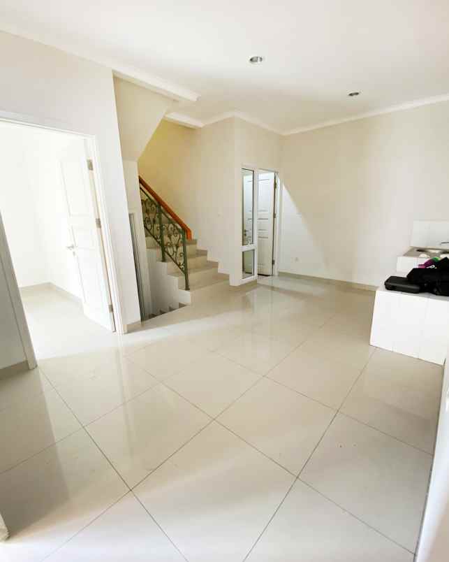 dijual rumah cluster elista village