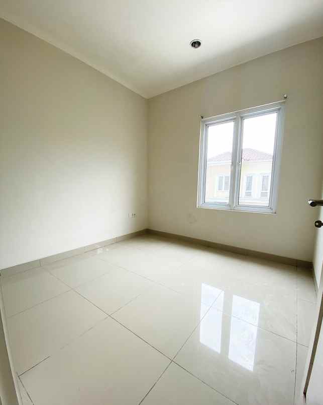 dijual rumah cluster elista village