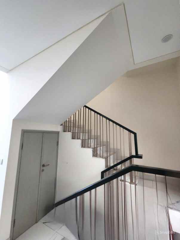 dijual rumah cluster matana asya jgc