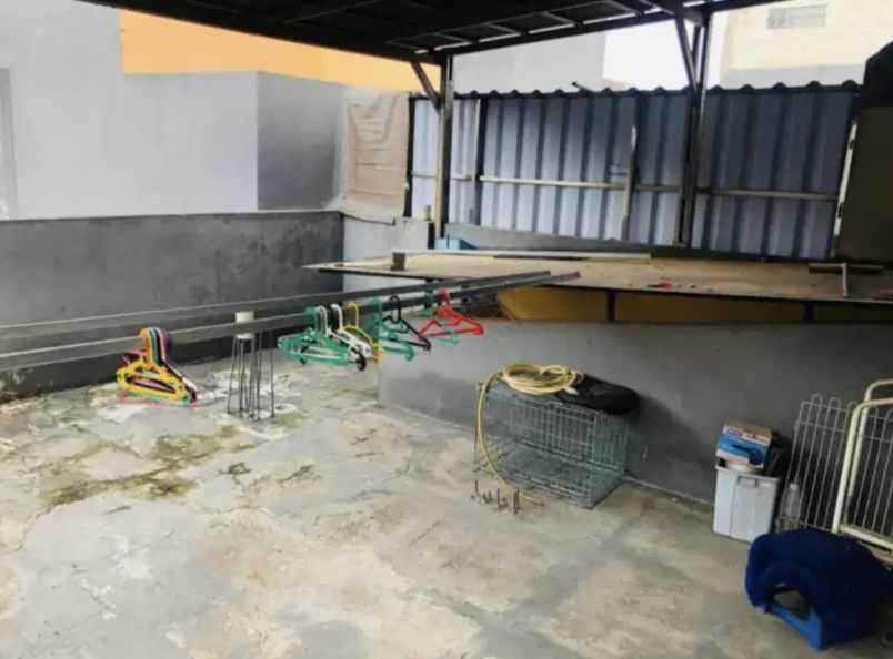 dijual rumah cluster teresta metland