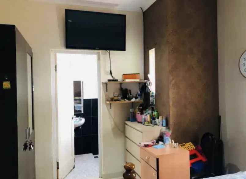 dijual rumah cluster teresta metland