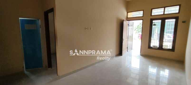 dijual rumah dalam cluster di cagar alam depok