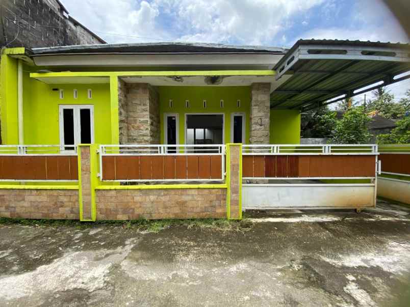 dijual rumah dekat pemda sleman