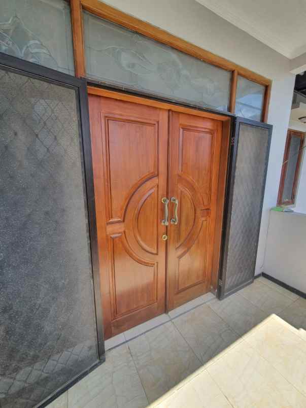 dijual rumah dharmahusada mas