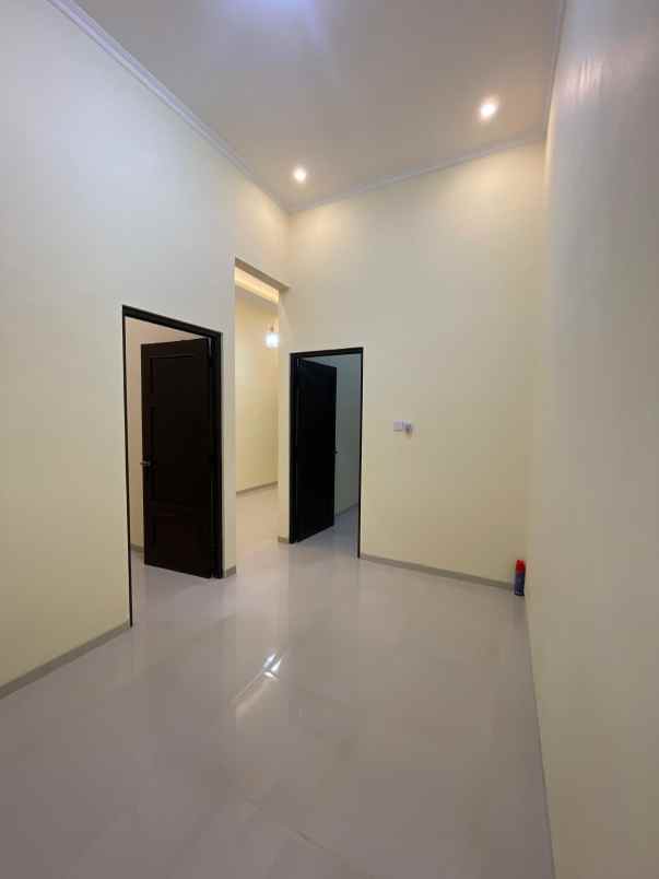 dijual rumah di arya mukti pedurungan semarang