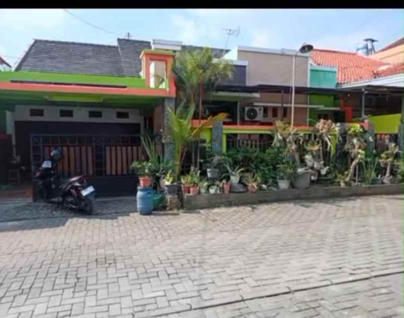 dijual rumah di candi prambanan semarang