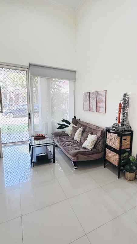 dijual rumah di cluster graha padma semarang