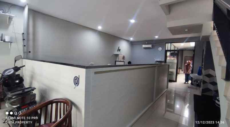 dijual rumah di jual rumah kantor 2