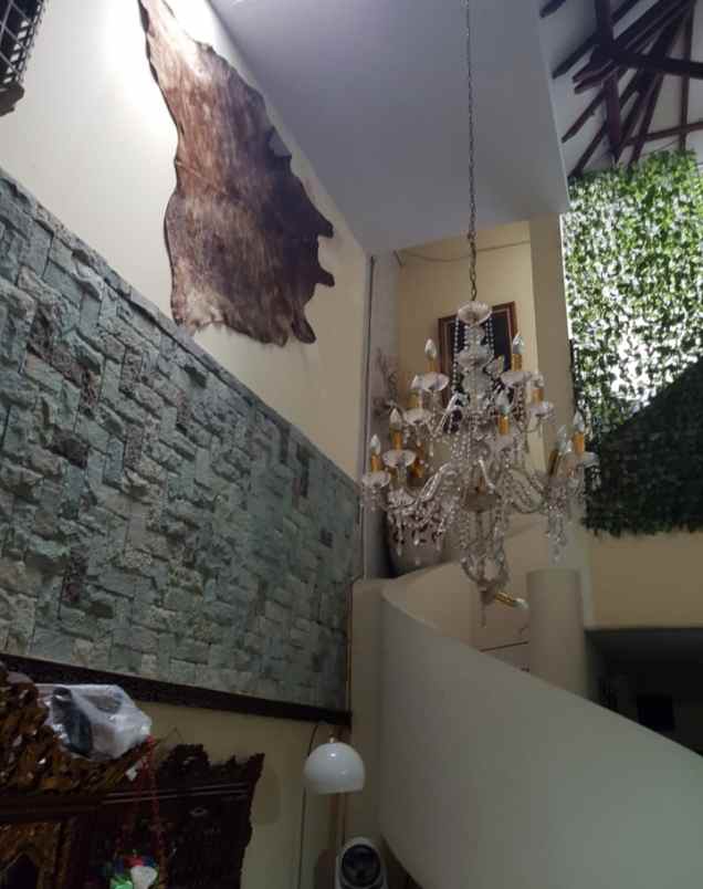 dijual rumah di kebayoran baru jakarta selatan