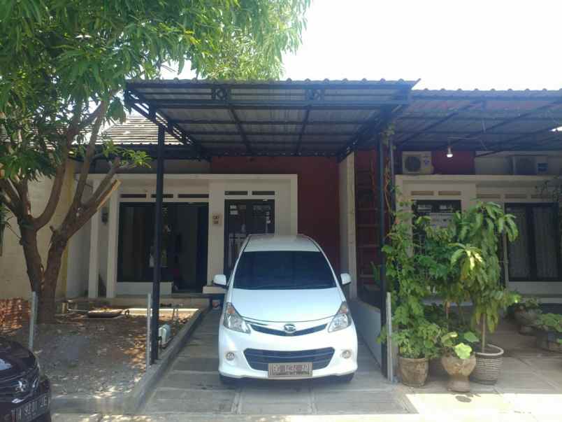 dijual rumah di taman sari majapahit semarang