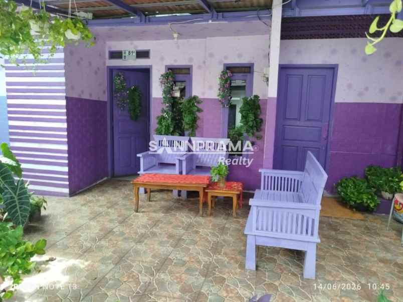 dijual rumah diapit 2 akses tol di pancoran mas depok