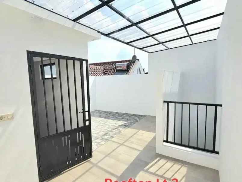 dijual rumah duren sawit