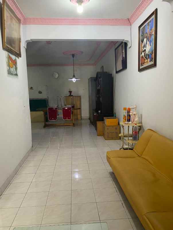 dijual rumah duren sawit