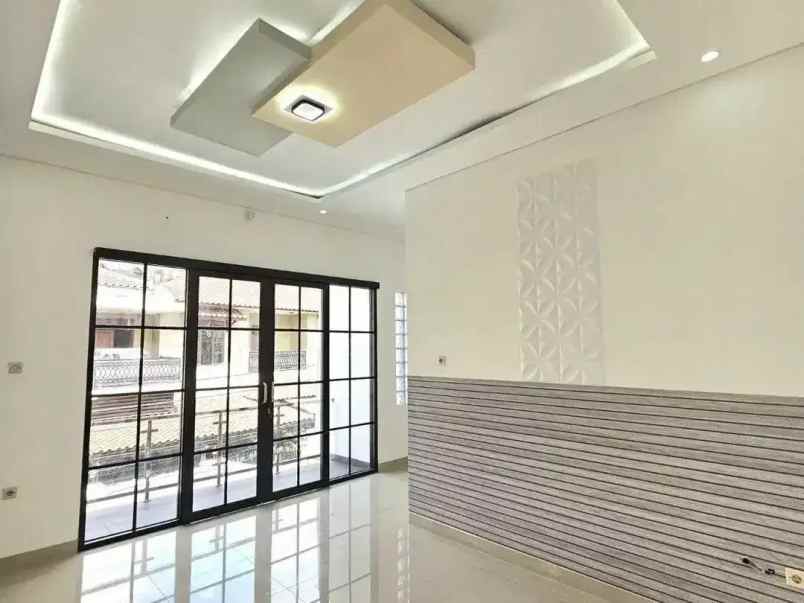 dijual rumah duren sawit