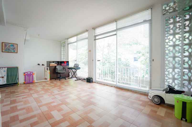 dijual rumah foresta bsd city