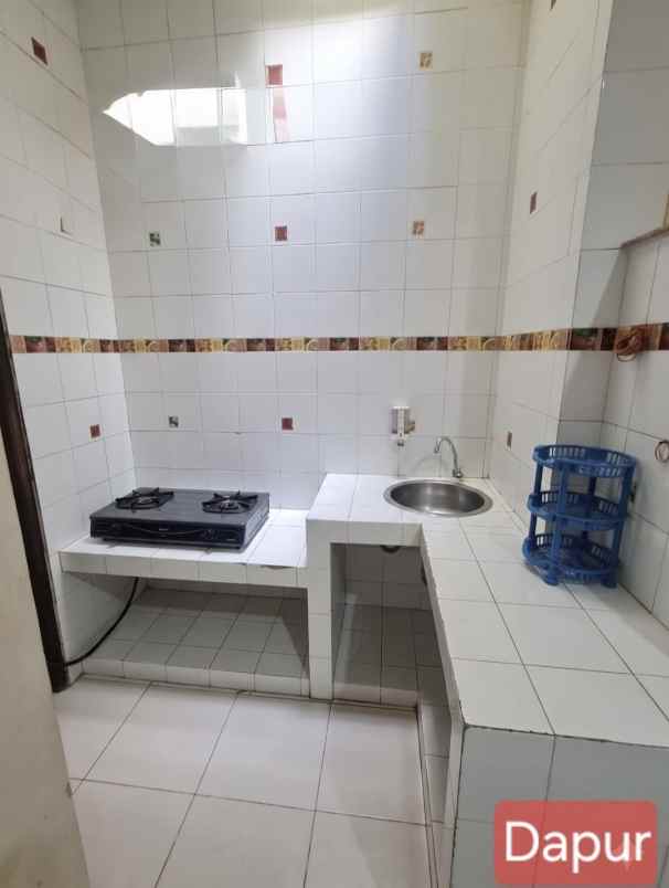 dijual rumah full furnished di tambak gringsing tengah