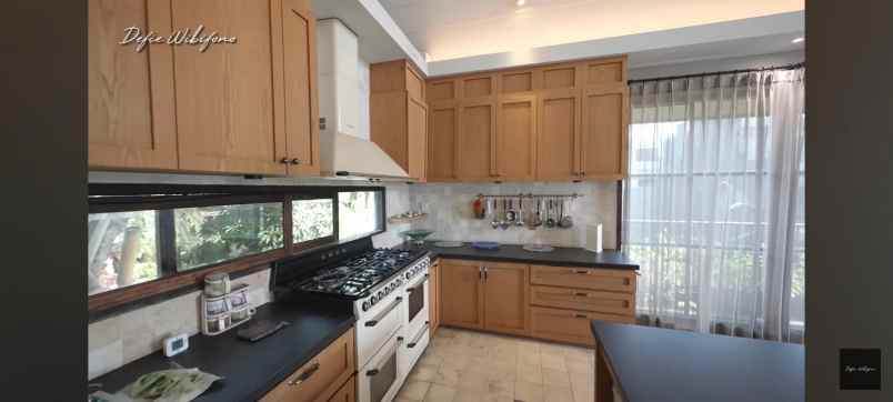 dijual rumah gading serpong cluster