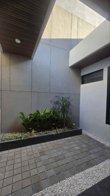 dijual rumah galaxy bumi permai